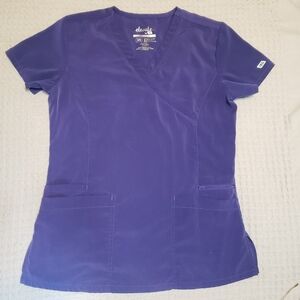 Elevate V-Neck Sctubs Short Sleeve Pockets In Front Purple Top Size XS